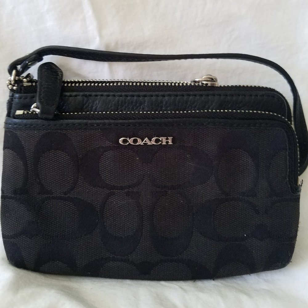 Coach Pouch